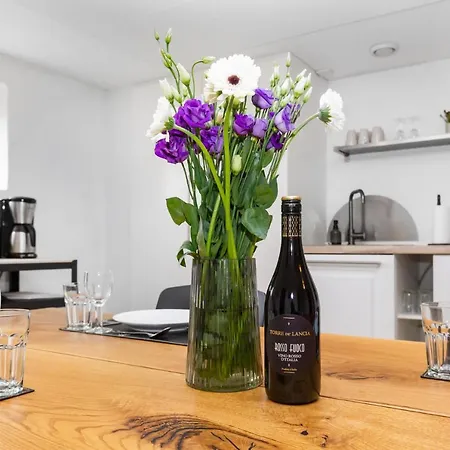 Apartmán Moderne & Fuldt Udstyret M.plads Til 4